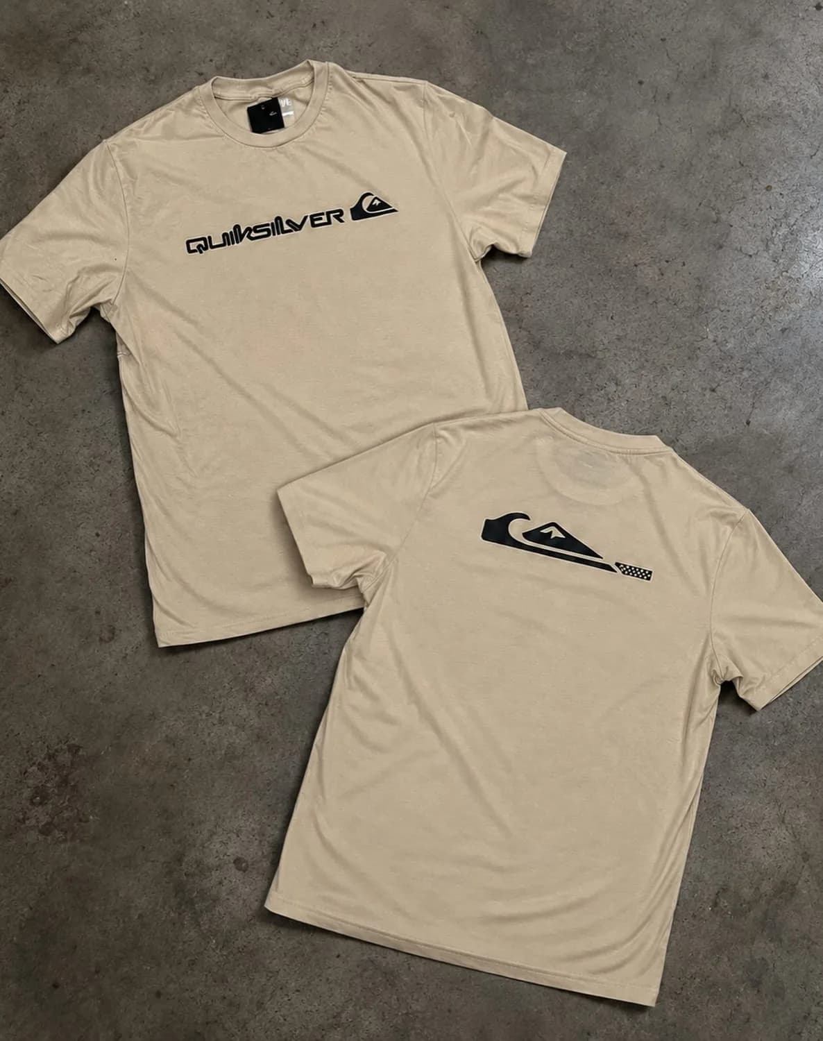 Camiseta Quiksilver areia