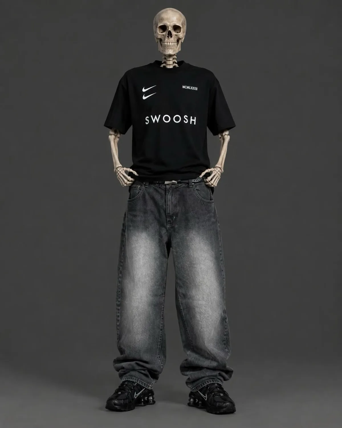 Camiseta Nike Swoosh preta oversized